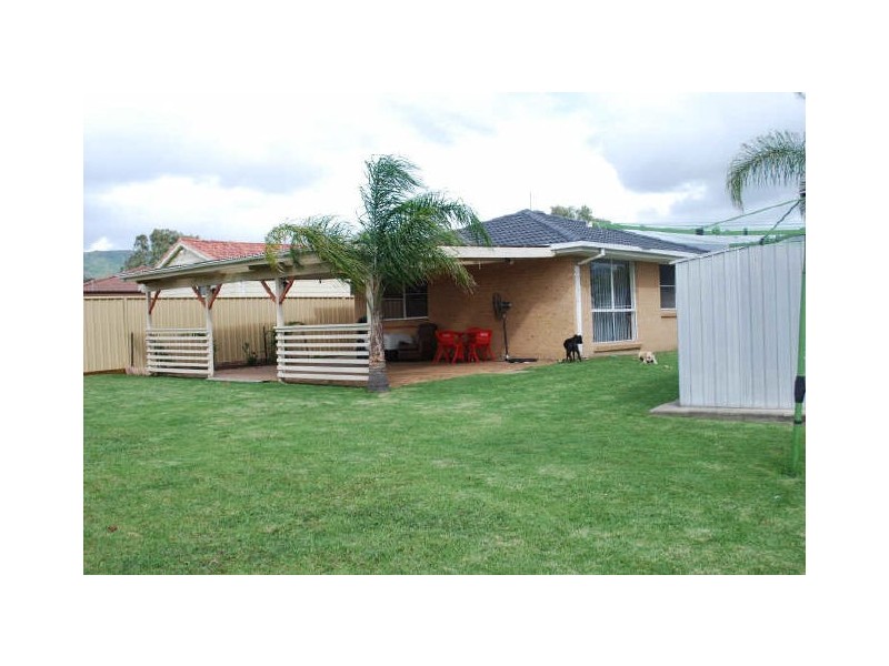22 Badgery Street, Albion Park NSW 2527