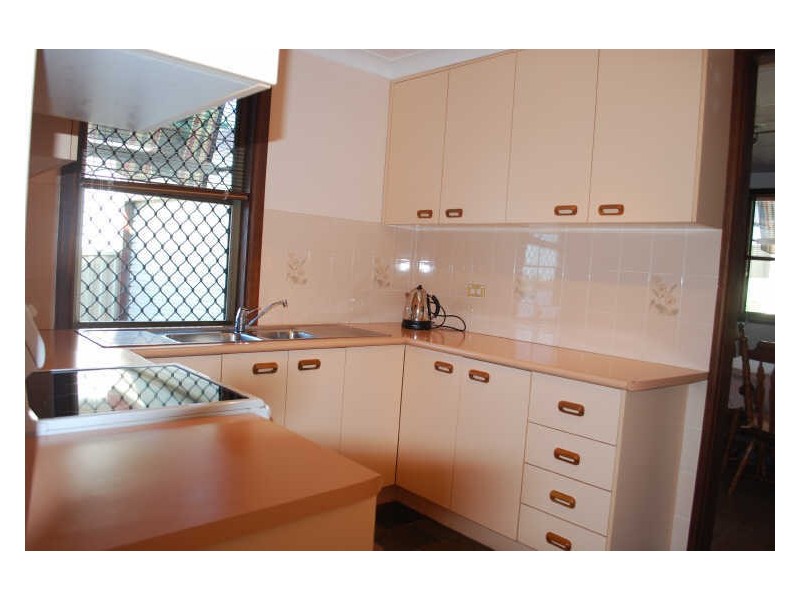 14 Holborn Street, Berkeley NSW 2506