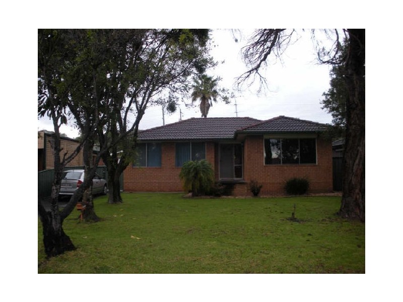 7 Gumnut Street, Albion Park Rail NSW 2527