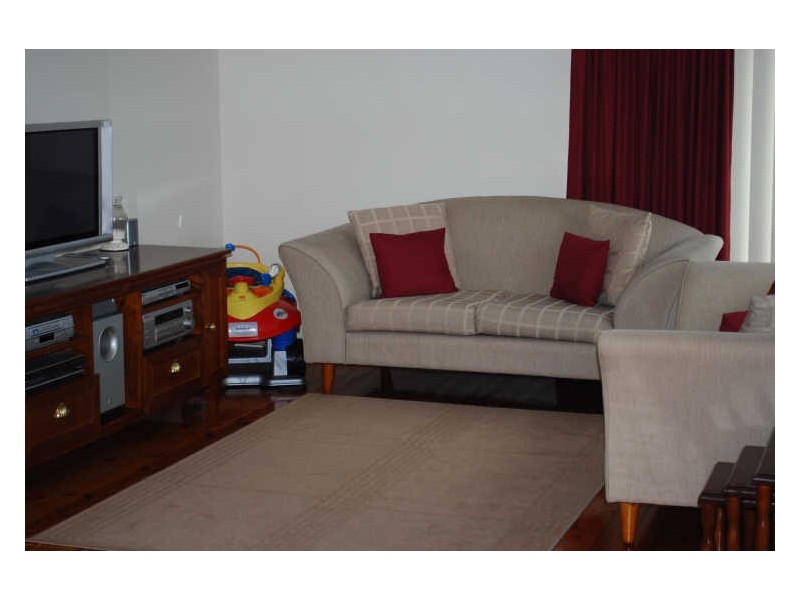 36 Rushton Drive, Kanahooka NSW 2530