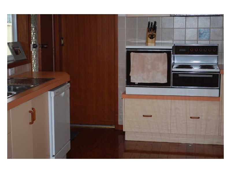 36 Rushton Drive, Kanahooka NSW 2530