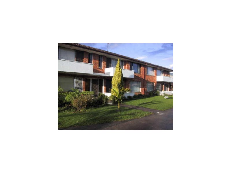 1/15 Prince Edward Drive, Brownsville NSW 2530