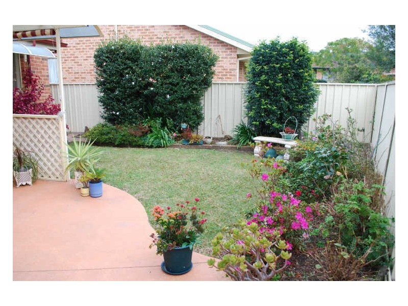 12 Amanda Place, Horsley NSW 2530