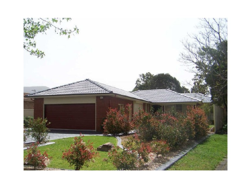 25 Windsor Crescent, Brownsville NSW 2530