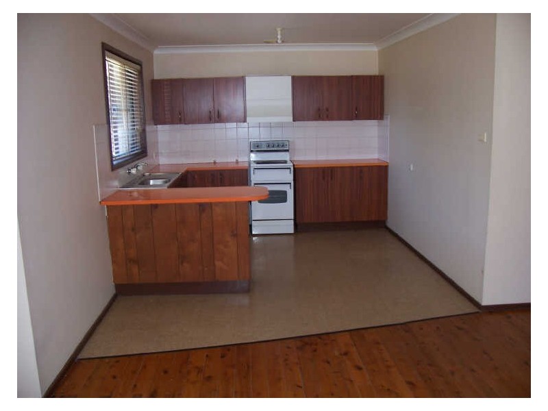 1/12 Headland Parade, Barrack Point NSW 2528