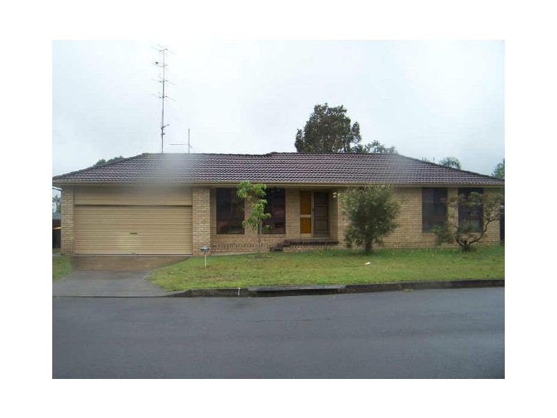 16 Cawdell Drive, Albion Park NSW 2527