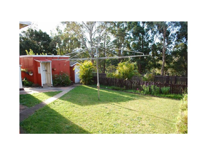 71 Lakelands Drive, Dapto NSW 2530