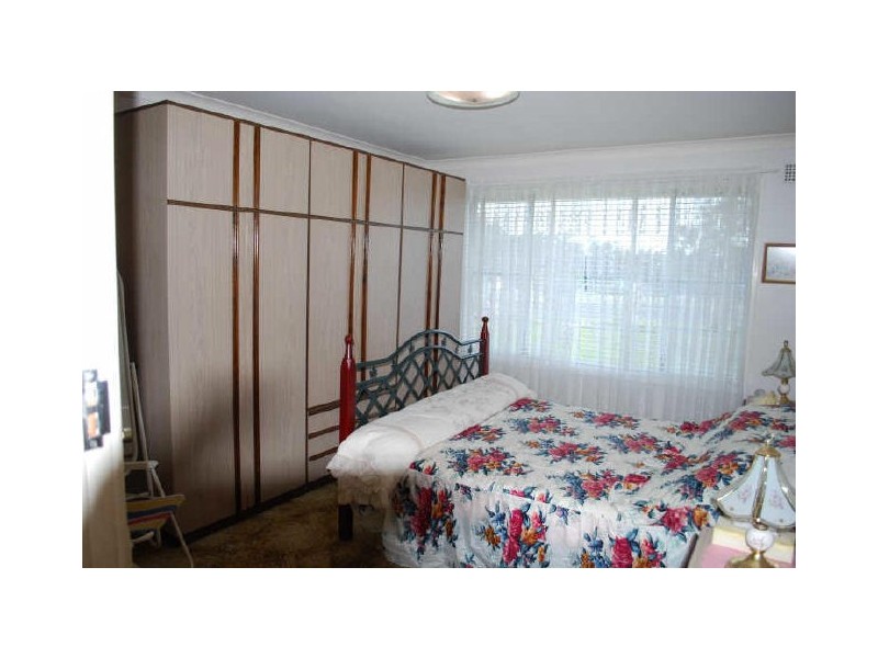 71 Lakelands Drive, Dapto NSW 2530