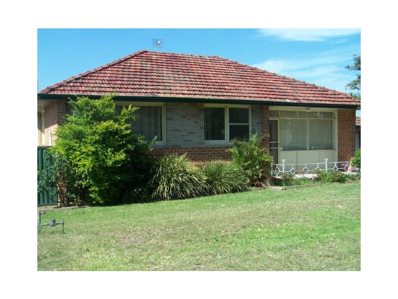 3 Kent Road, Dapto NSW 2530