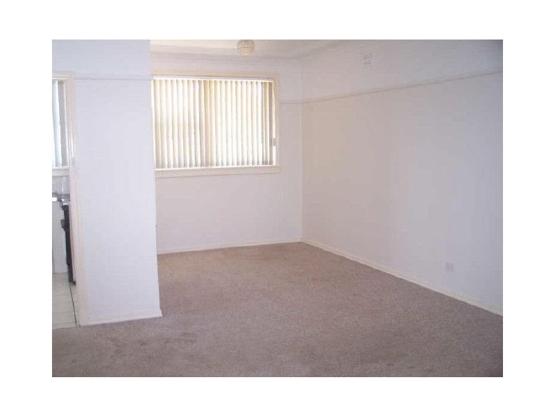 3 Kent Road, Dapto NSW 2530