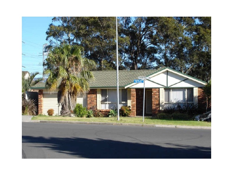 18 Daintree Drive, Albion Park NSW 2527