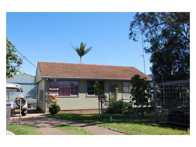 1 Hamilton Street, Dapto NSW 2530