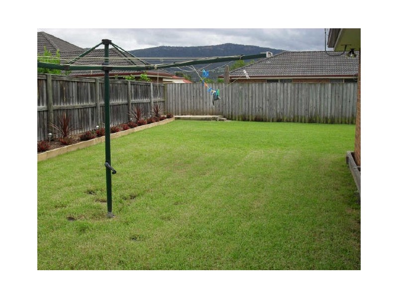 6 Goldenwood Place, Horsley NSW 2530