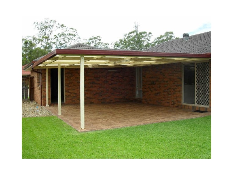 6 Goldenwood Place, Horsley NSW 2530