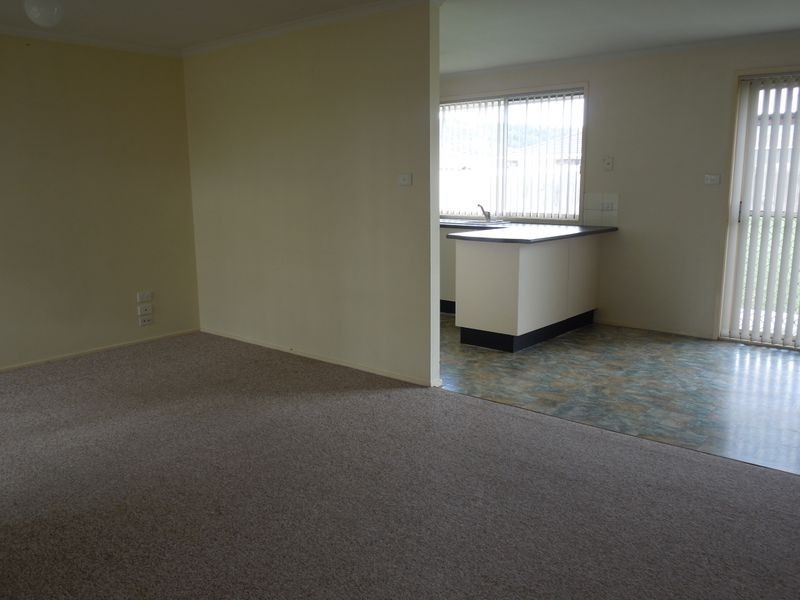 13 Hazelton Drive, Albion Park NSW 2527