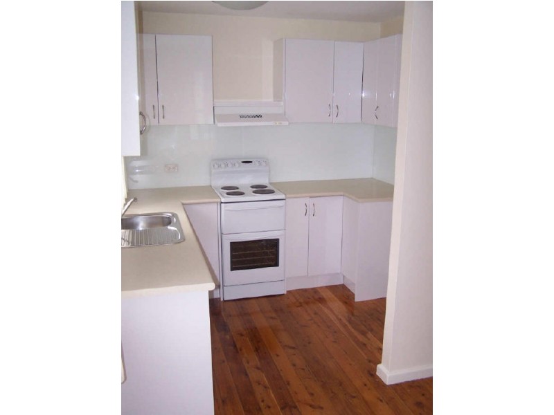 2 Malonga Place, Koonawarra NSW 2530