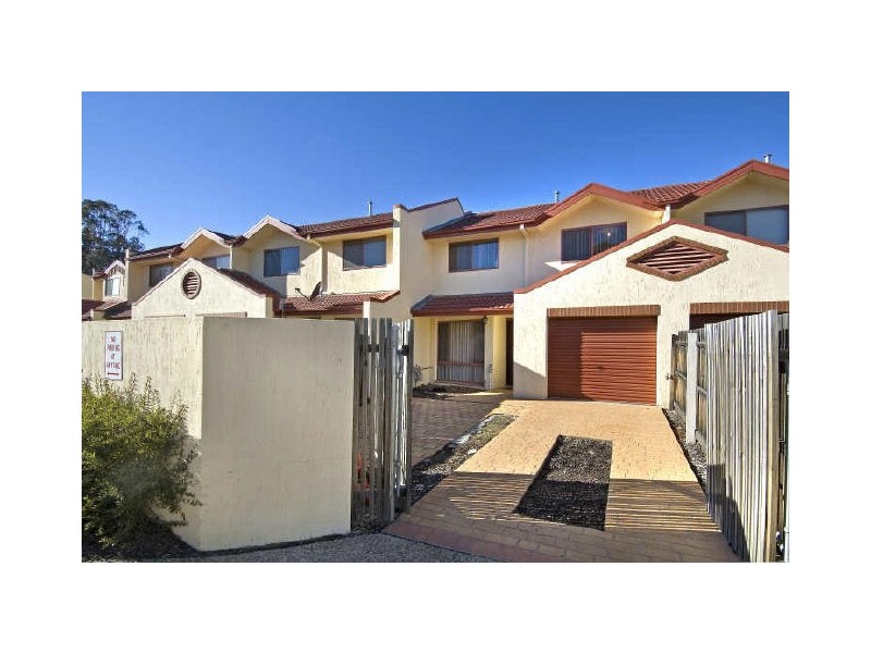 14/14 Federal Highway, Watson ACT 2602