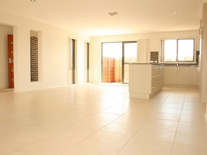 6 Bellear Gardens, Franklin ACT 2913