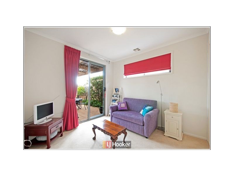 31 Mary Kitson Street, Watson ACT 2602