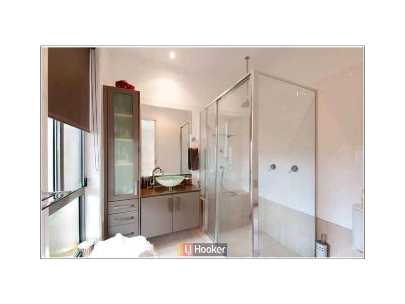 31 Mary Kitson Street, Watson ACT 2602