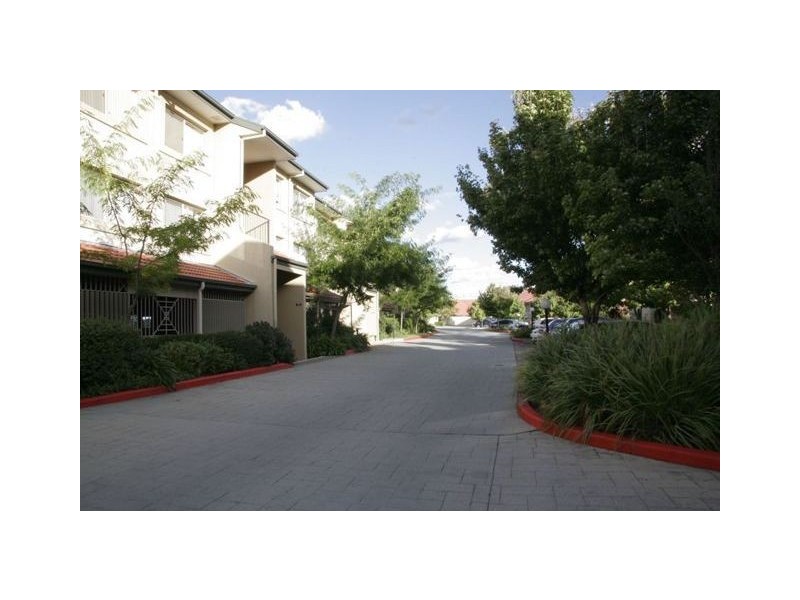 4/34 Leahy Close, Narrabundah ACT 2604