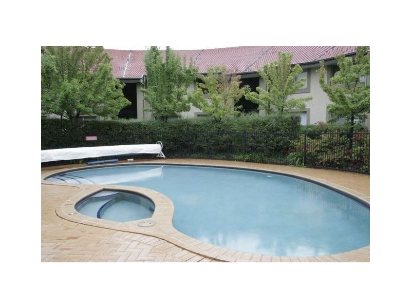 4/34 Leahy Close, Narrabundah ACT 2604