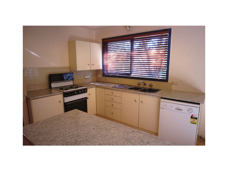 52 Stanley Street, Hackett ACT 2602