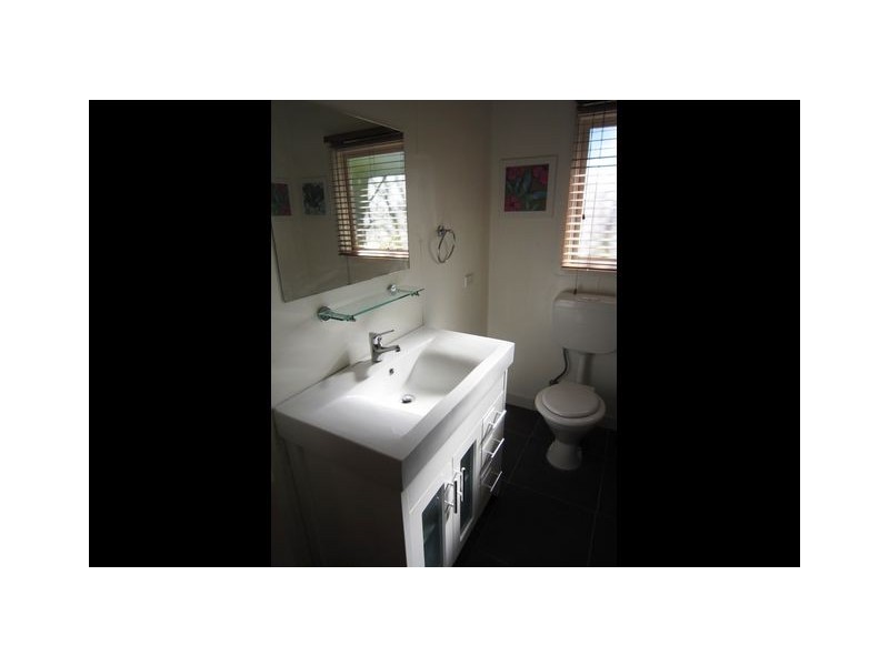 52 Stanley Street, Hackett ACT 2602