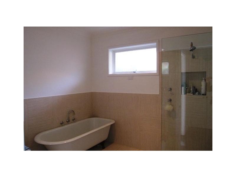 3 Taylor Place, Hackett ACT 2602
