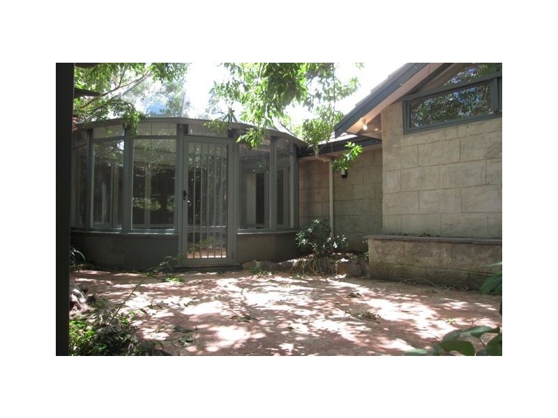 3 Taylor Place, Hackett ACT 2602