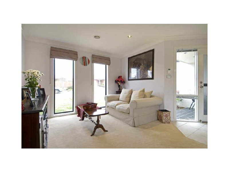 5 Splayd Close, Dunlop ACT 2615