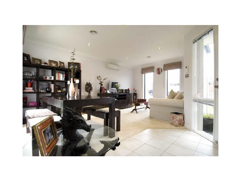 5 Splayd Close, Dunlop ACT 2615