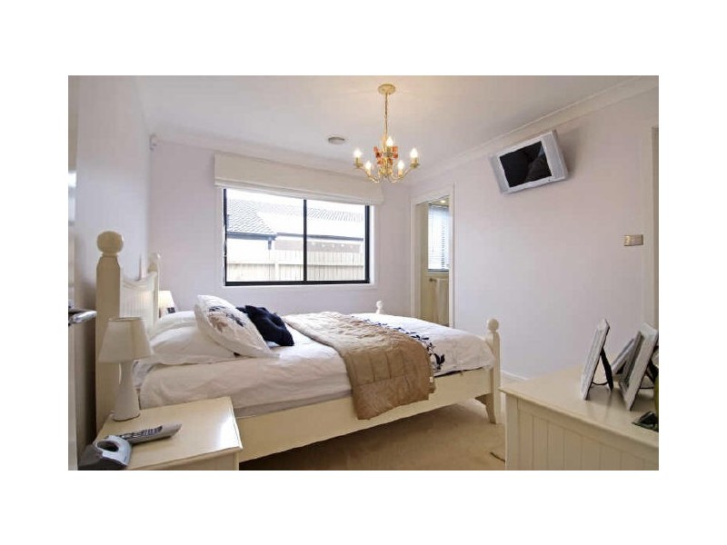 5 Splayd Close, Dunlop ACT 2615
