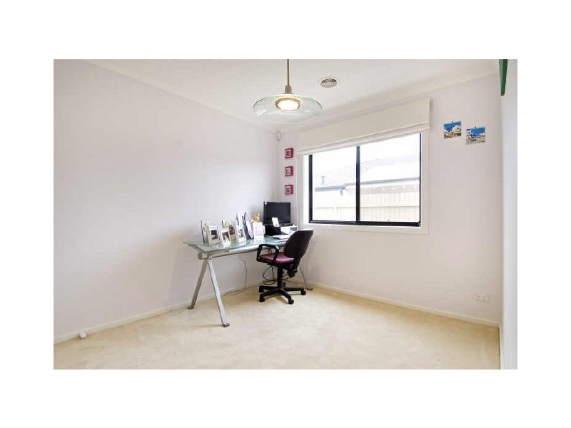 5 Splayd Close, Dunlop ACT 2615