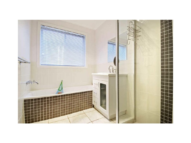 5 Splayd Close, Dunlop ACT 2615