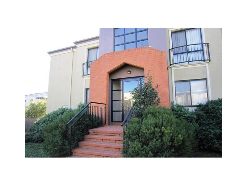 13/5 Wise Street, Braddon ACT 2612