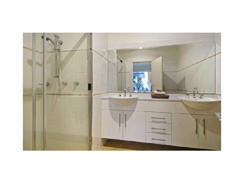 2/8 Hannan Crescent, Ainslie ACT 2602