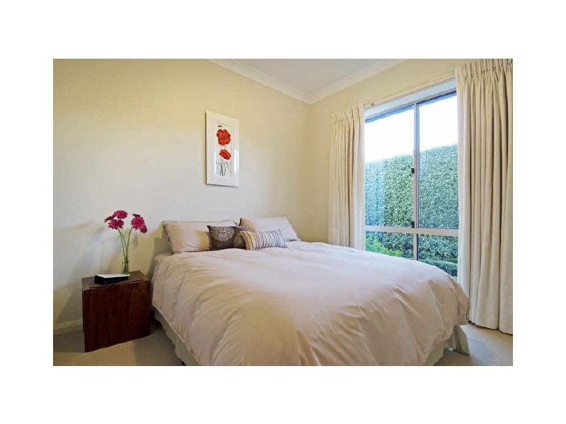 2/8 Hannan Crescent, Ainslie ACT 2602