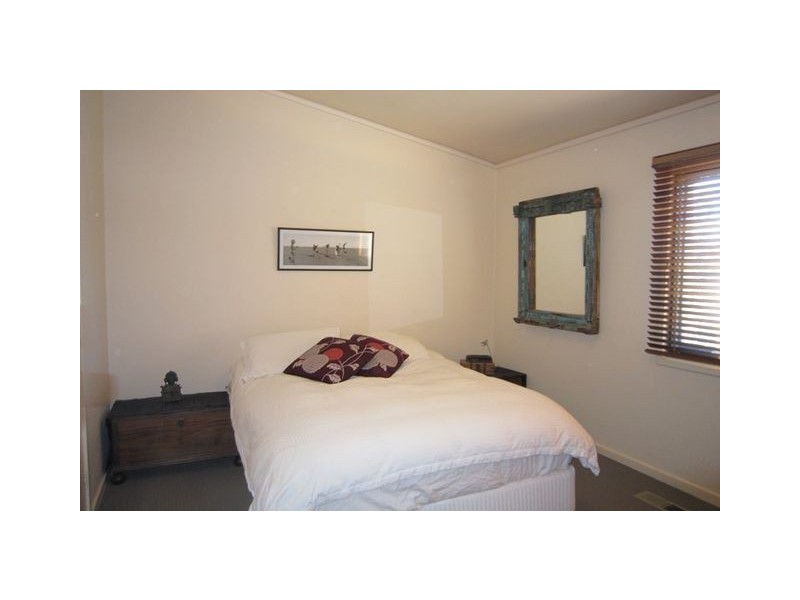 38 Earle Street, Lyneham ACT 2602