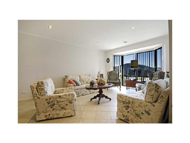 4 Ikara Close, Dunlop ACT 2615