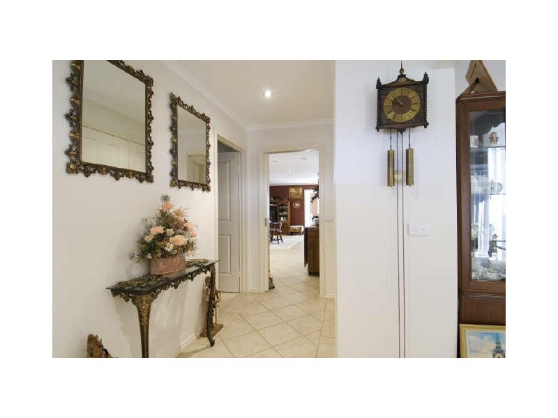 4 Ikara Close, Dunlop ACT 2615