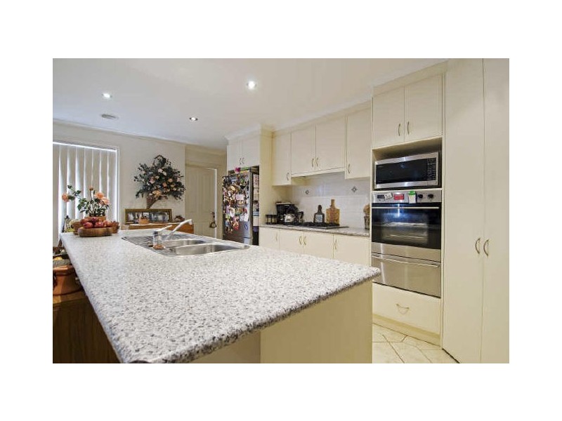 4 Ikara Close, Dunlop ACT 2615