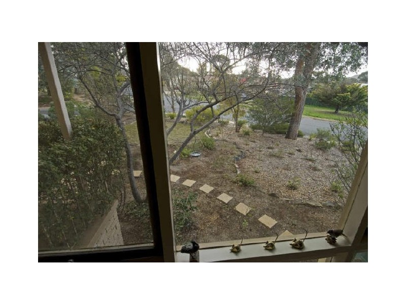 1 Schubert Place, Kambah ACT 2902