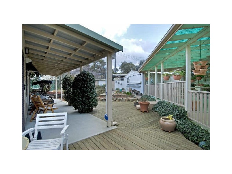 1 Schubert Place, Kambah ACT 2902