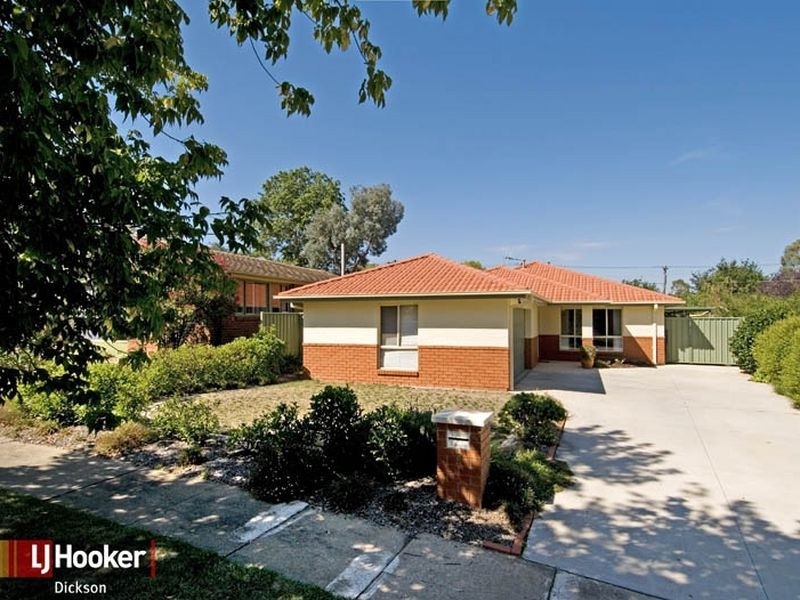 9 Hannan Crescent, Ainslie ACT 2602