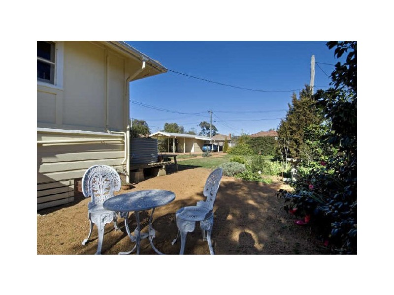 5 Toms Crescent, Ainslie ACT 2602