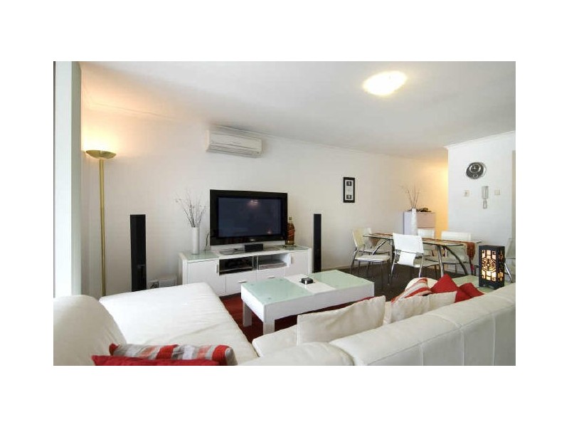 17/2 Eardley Street, Bruce ACT 2617