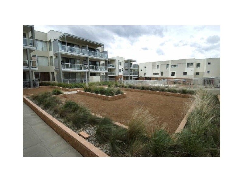 17/2 Eardley Street, Bruce ACT 2617