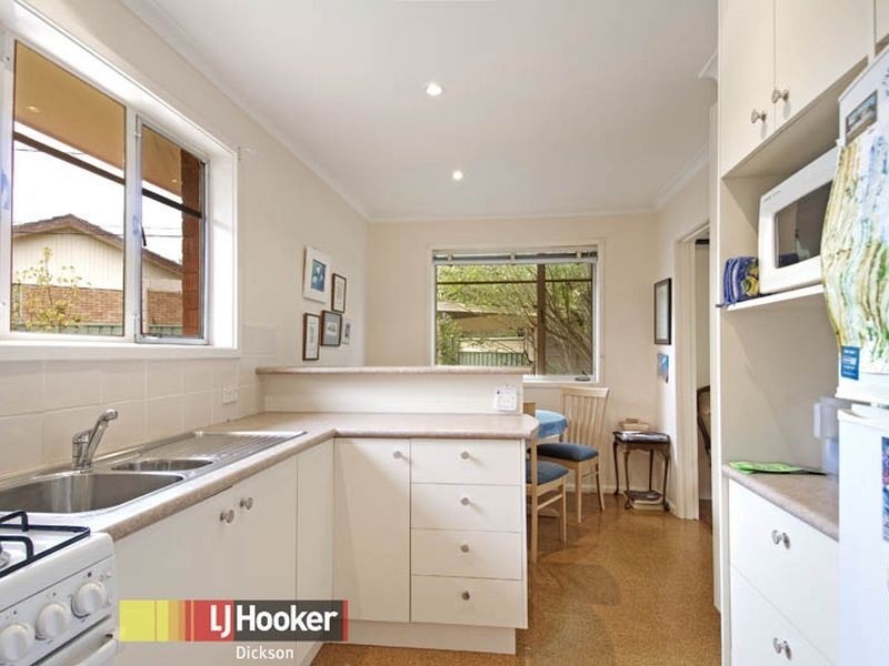 21 Stanley Street, Hackett ACT 2602