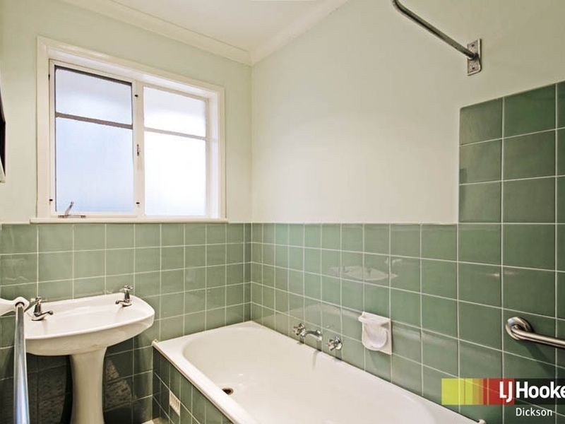 21 Stanley Street, Hackett ACT 2602